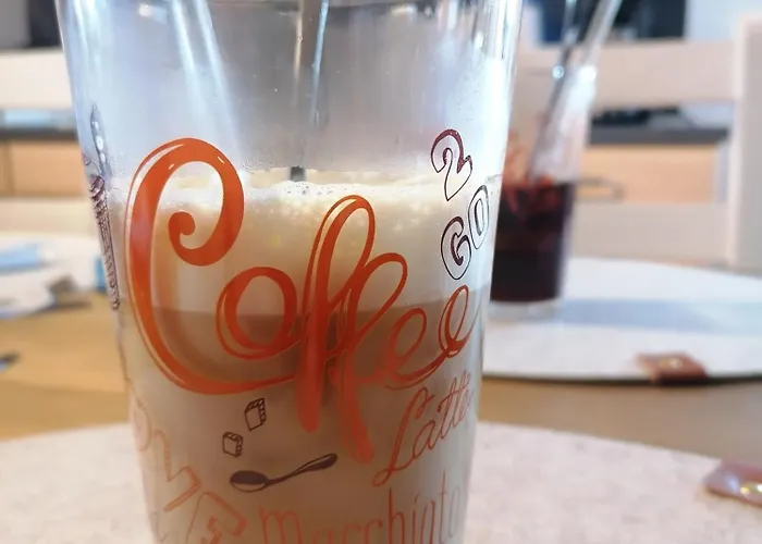 Loenshof In Der Lueneburger Heide *