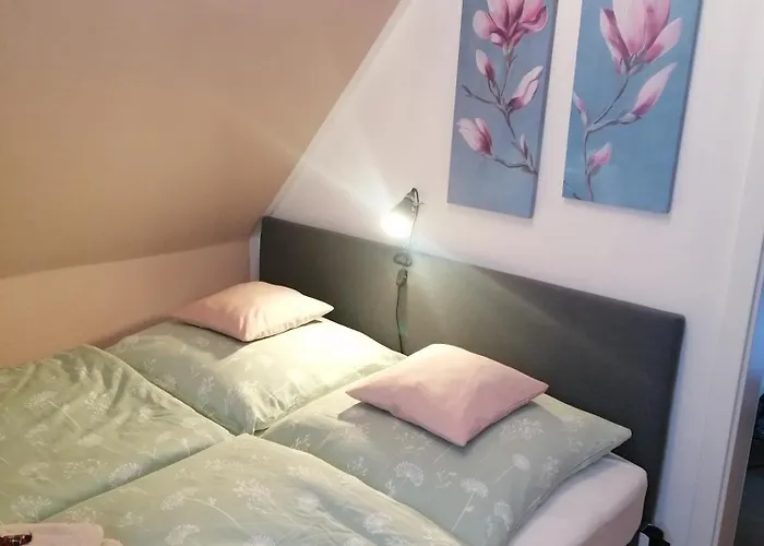 Loenshof In Der Lueneburger Heide *